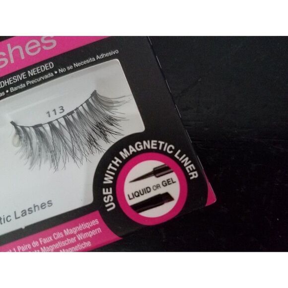 #113 Ardell Eyelashes Professional Magnetic Tapered Tips 1 Pair - Picture 2 of 5